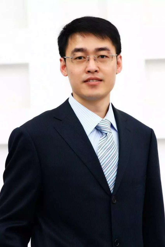 张翼