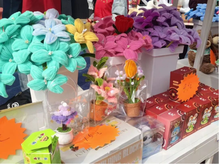 茧艺融光”大学生志愿服务中心活动纪实|以爱续航，点亮“星”童未来