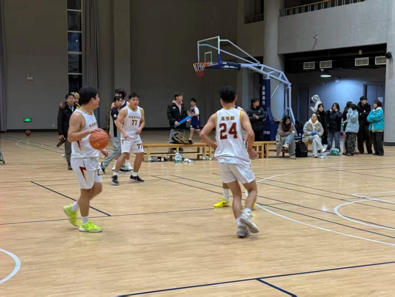 热血燃赛场，共赴球场之约|“东软杯”赛场交锋